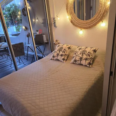 Rez De Jardin Avec Piscine Sur 4 Personnes Appartamento *